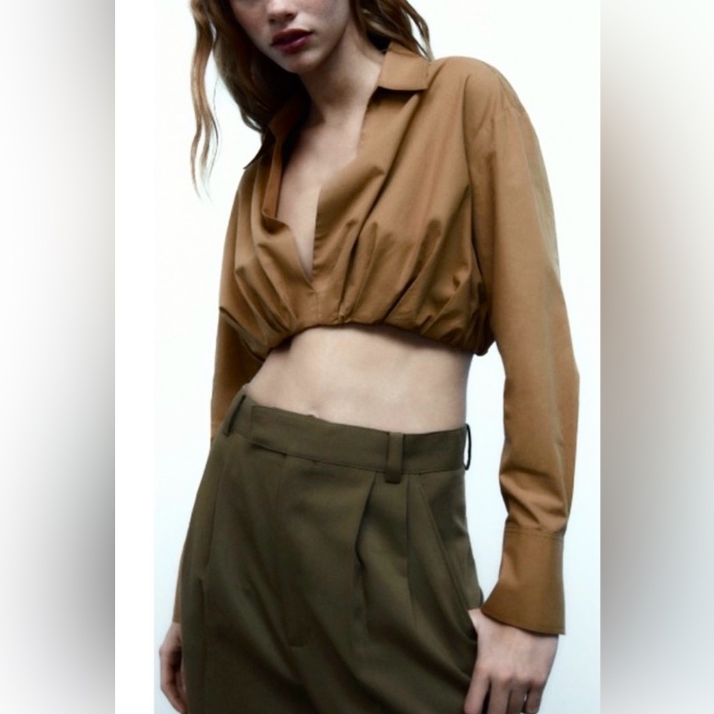 Zara women's  V-neck lapel collar cropped poplin shirt in dark tan caramel XS